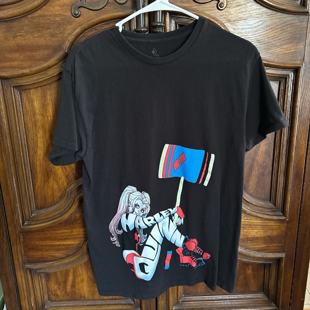Harley Quinn tshirt